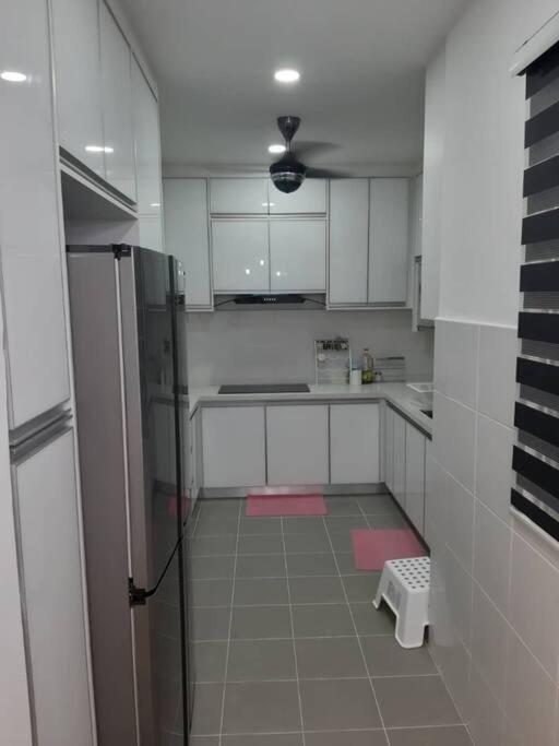 3r@7pax++ Spacious Space Putrajaya. * Putrajaya