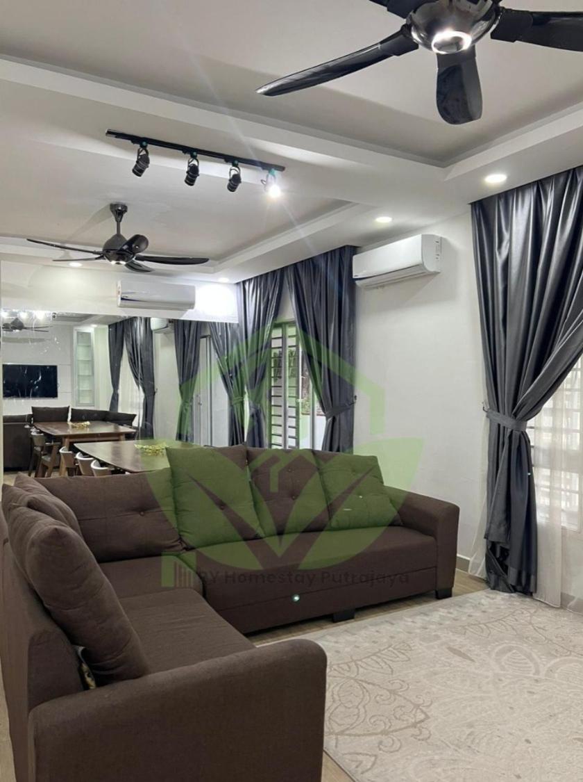 3r@7pax++ Spacious Space Putrajaya. Pangsapuri